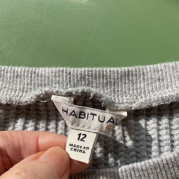 Habitual Girl 2 Piece Set Top & Pants in Light Heather Gray Ribbed Knit. Size 12 - Picture 7 of 10